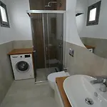 Kaura Вилла Миляс